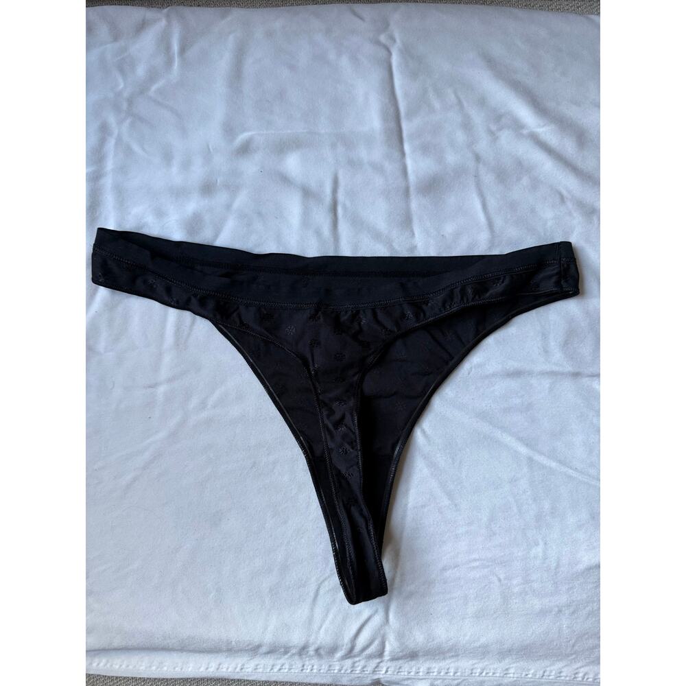 NWOT Warner’s Black Patterned Thong Panty – Size M - Picture 2 of 6